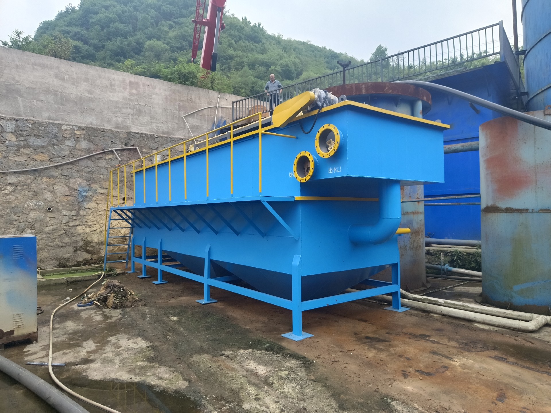 氣浮機(jī)，高效氣浮機(jī)，溶氣氣浮機(jī)，氣浮機(jī)安裝現(xiàn)場(chǎng)